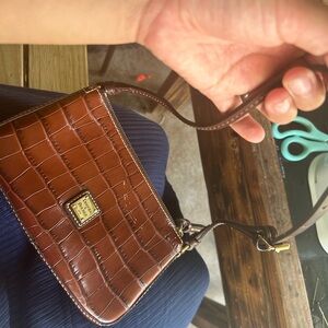 Dooney Bourke